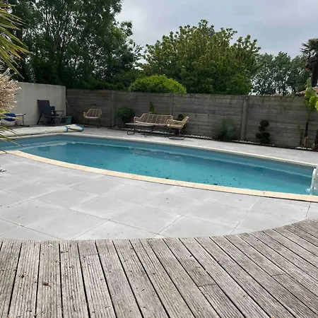 Belle Maison Au Calme Avec Piscine